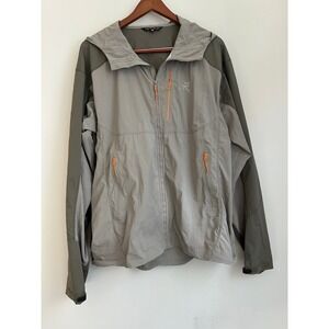 Arc Teryx Men's L Gamma series Softshell (SL Hoody)  Small flaw